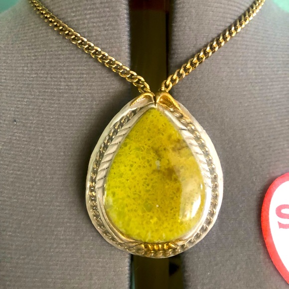 SOLD - ADINA MILLS GREEN OPAL AND GOLD CHAIN STATEMENT NECKLACE - One of a Kind - Picture 2 of 5